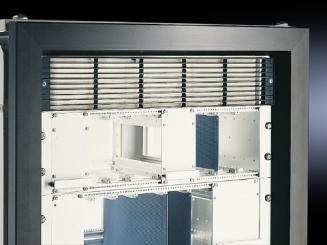 Frontaustrittsgitter 2 HE bei Einsatz von SK 3144/3145 als An- und Abströmgitter 