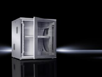 FlatBox 18 HE, BxT 700x700 mm, mit 19"-Montagerahmen 